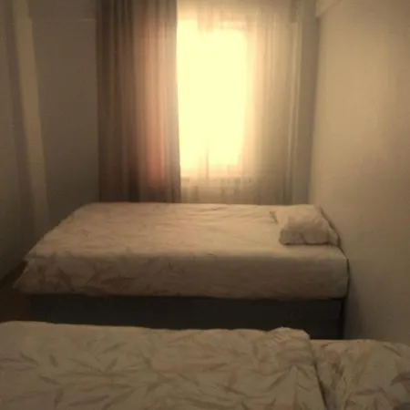 просторные в Sisli 3 комнаты Apartment Istanbul